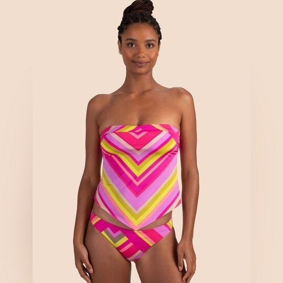 Trina Turk Womens Size 6 Waltz Bandeau Tankini Top - Picture 1 of 8